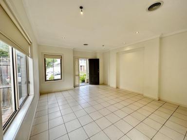 Townhouse For Lease - VIC - Cairnlea - 3023 - NO INSPECTIONS PRIOR TO 31 JULY 2024 - BUT NOT TO BE MISSED  (Image 2)