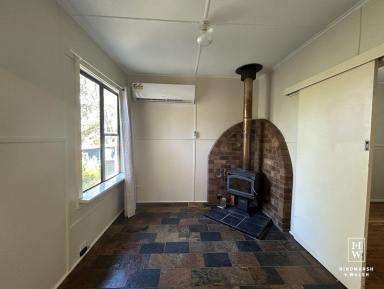 House Leased - NSW - Bundanoon - 2578 - Comfortable home  (Image 2)