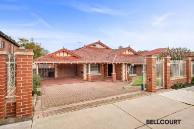 House For Sale - WA - Como - 6152 - PROPERTY TO BE SOLD - ALL OFFERS PRESENTED  (Image 2)