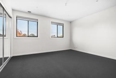 House Leased - VIC - Cheltenham - 3192 - FRESHLY PAINTED | CLOSE TO SOUTHLANDS | SPACIOUS  (Image 2)