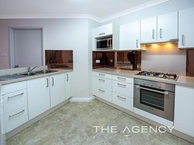 Apartment For Sale - WA - Broadwater - 6280 - Beachside Resort Apartment Vibe  (Image 2)