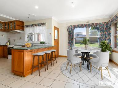 House For Sale - TAS - Mowbray - 7248 - Ideal First Home with Views  (Image 2)