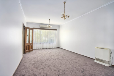 House Leased - VIC - Sebastopol - 3356 - Perfect Family Home  (Image 2)