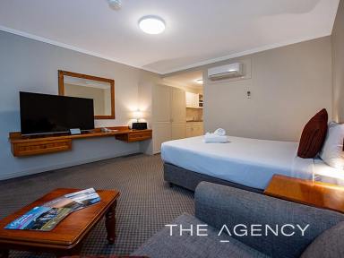 Serviced Apartment Sold - WA - Broadwater - 6280 - Relaxation Awaits You!  (Image 2)