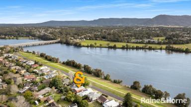 House For Sale - NSW - Nowra - 2541 - Riverview Road- The Best in Nowra  (Image 2)