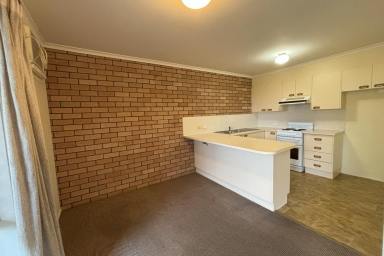 Unit For Lease - NSW - North Batemans Bay - 2536 - CUTE & COZY  (Image 2)