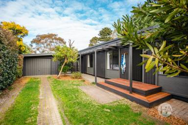 House For Sale - VIC - Balnarring Beach - 3926 - Serene Retreat Offering Privacy, Convenience & Flexibility  (Image 2)