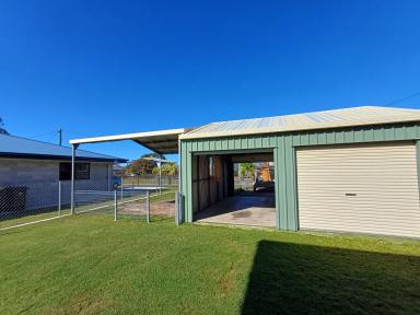 House Leased - QLD - Buxton - 4660 - BUXTON - ON THE RIVER  (Image 2)