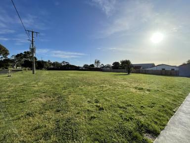 Land/Development Sold - VIC - Rosedale - 3847 - 'Endless Opportunities'  (Image 2)