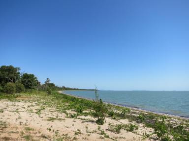 Residential Block For Sale - QLD - Cardwell - 4849 - Catch the sea breezes from this beachside vacant block adjacent to parkland & beachfront  (Image 2)