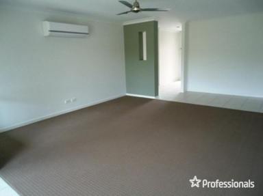 House For Sale - QLD - Blacks Beach - 4740 - Investment Opportunity in Black's Beach Cove!  (Image 2)