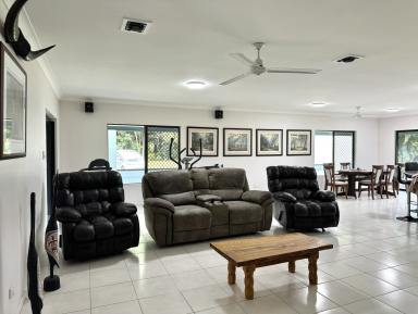 House For Sale - QLD - Ellerbeck - 4816 - Dream Acreage Lifestyle Change near Cardwell North Queensland  (Image 2)