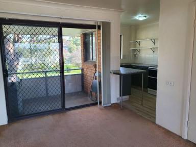 Unit Leased - NSW - Muswellbrook - 2333 - TWO (2X) BEDROOM UNIT WITH SUNNY NORTHERN BALCONY AND ALL FULLY SELF CONTAINED  (Image 2)