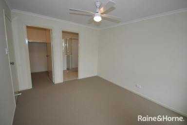 House Leased - NSW - West Nowra - 2541 - LOW MAINTENANCE DUPLEX  (Image 2)