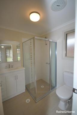 House Leased - NSW - West Nowra - 2541 - LOW MAINTENANCE DUPLEX  (Image 2)