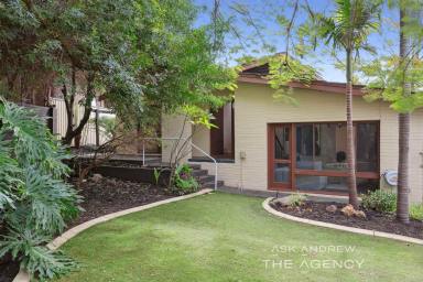 House Sold - WA - Booragoon - 6154 - "IN 1969 MAN LANDED ON THE MOON"  (Image 2)