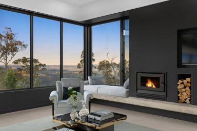 House For Sale - QLD - Mount Lofty - 4350 - The Ultimate in Lifestyle and Luxury with Uninterrupted Valley views  (Image 2)