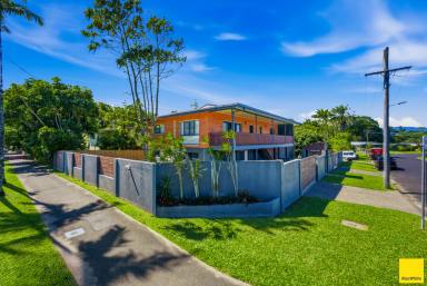 House For Lease - QLD - Whitfield - 4870 - Large Family House in Popular Whitfield with Office!!!!  (Image 2)
