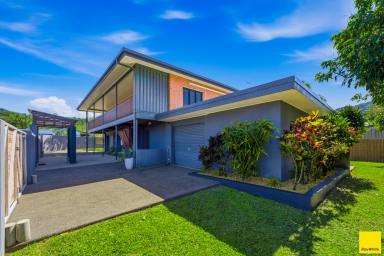 House For Lease - QLD - Whitfield - 4870 - Large Family House in Popular Whitfield with Office!!!!  (Image 2)