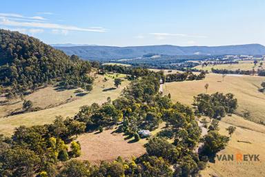 Acreage/Semi-rural Sold - VIC - Mount Taylor - 3875 - Views towards Bairnsdale and the Gippsland Lakes  (Image 2)