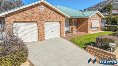 House Sold - VIC - Wodonga - 3690 - Stunning 4 Bedroom Home Close to Golf Course  (Image 2)