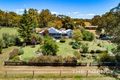 House For Sale - WA - Chidlow - 6556 - Equine Heaven On a Lush 40 Acres Steeped in History  (Image 2)