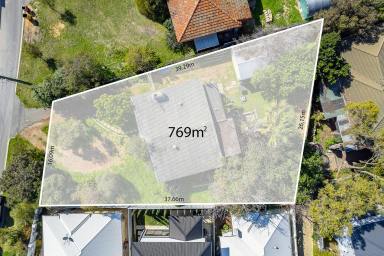 House Sold - WA - North Beach - 6020 - Fantastic Development Potential!  (Image 2)