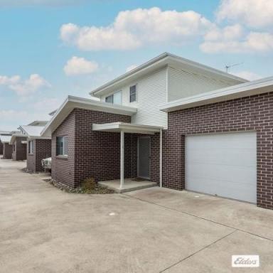 Townhouse Leased - NSW - Taree - 2430 - Within Walking Distance  (Image 2)