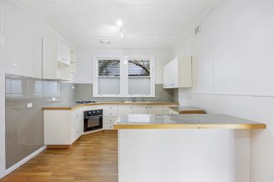 House Leased - VIC - Canadian - 3350 - Charming Family Home  (Image 2)