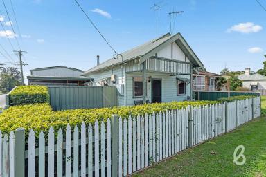 House Sold - NSW - Singleton - 2330 - Charming Down Town Three Bedroom Home with Shed  (Image 2)