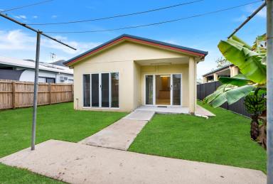 House Sold - QLD - White Rock - 4868 - GOOD & CHEAP, SPLIT AIR CONS AND 22-PANEL SOLAR POWER  (Image 2)