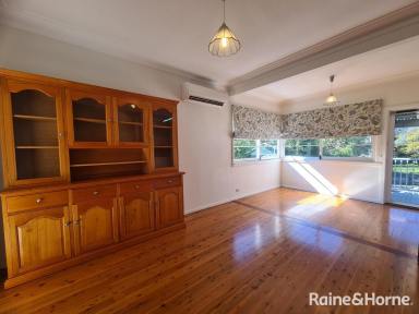 House Leased - NSW - Nowra - 2541 - Charming 3-Bedroom Home  (Image 2)