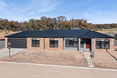 House Sold - VIC - Muckleford - 3451 - Brand New Quality Home  (Image 2)