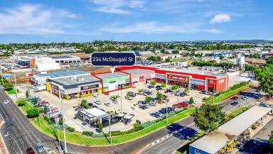 Industrial/Warehouse Leased - QLD - Glenvale - 4350 - Premier Industrial Tenancy with Display Area & Warehouse  (Image 2)