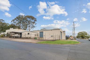 Industrial/Warehouse Leased - QLD - Harristown - 4350 - Central Shed In Harristown  (Image 2)