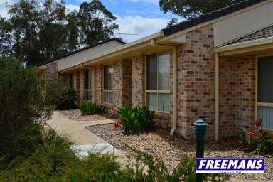 Unit Sold - QLD - Kingaroy - 4610 - Tidy modern complex of 6 units  (Image 2)