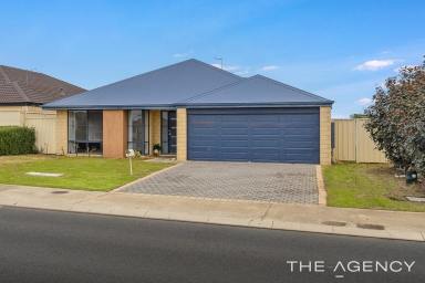 House Sold - WA - Lakelands - 6180 - Endless Potential Awaits! Fantastic Family Home in the Heart of Lakelands  (Image 2)