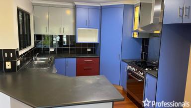 House Sold - QLD - Andergrove - 4740 - Spacious Two-Level Home with Modern Amenities in Prime Location!  (Image 2)