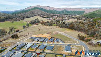 House For Sale - VIC - Myrtleford - 3737 - New Family Home in Prime Location  (Image 2)