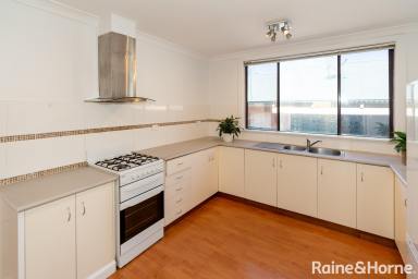 House Leased - NSW - Wagga Wagga - 2650 - CENTRAL LIVING  (Image 2)