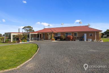 House For Sale - VIC - Agnes - 3962 - NEAT LIFESTYLE PROPERTY WITH ALL THE INFRASTRUCTURE  (Image 2)