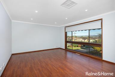 House Leased - NSW - Kooringal - 2650 - KOORINGAL FAMILY HOME  (Image 2)