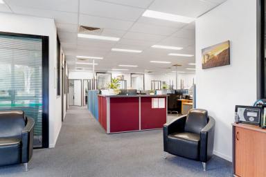 Office(s) For Sale - QLD - Harristown - 4350 - Spacious Office For Lease  (Image 2)