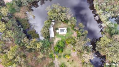 House For Sale - QLD - Bullyard - 4671 - 2 STOREY HOME, 16 ACRES & 2 MASSIVE DAMS  (Image 2)