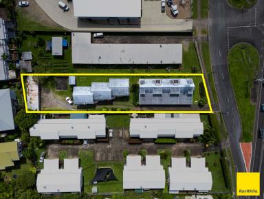 Block of Units Sold - QLD - Woree - 4868 - Full Complex | High Yielding Investment Opportunity  (Image 2)