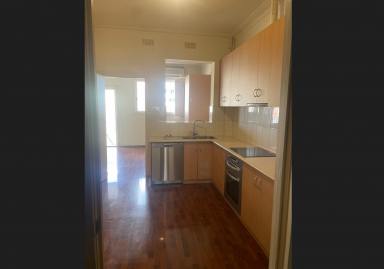 Unit Leased - NSW - Albury - 2640 - Absolute Central Albury Living  (Image 2)