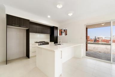 House Sold - WA - Ellenbrook - 6069 - Why build when you can buy BRAND NEW!  (Image 2)