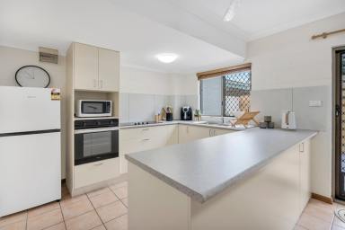 Unit Leased - QLD - Cairns North - 4870 - Break Lease - City Fringe Townhouse - Minutes from the City  (Image 2)