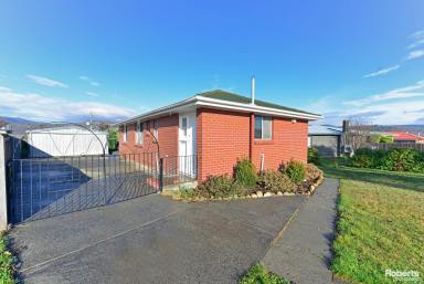 House Leased - TAS - New Norfolk - 7140 - Great Family Home  (Image 2)