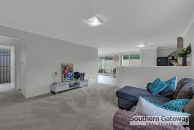 House Sold - WA - Rockingham - 6168 - SOLD BY AARON BAZELEY - SOUTHERN GATEWAY REAL ESTATE  (Image 2)